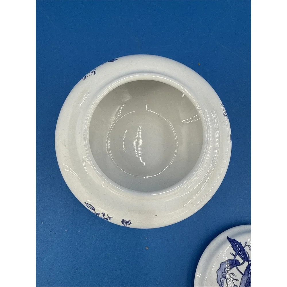 Blue & White Floral Ceramic Sugar Bowl w/Lid Glossy Finish Trinket Dish Curido